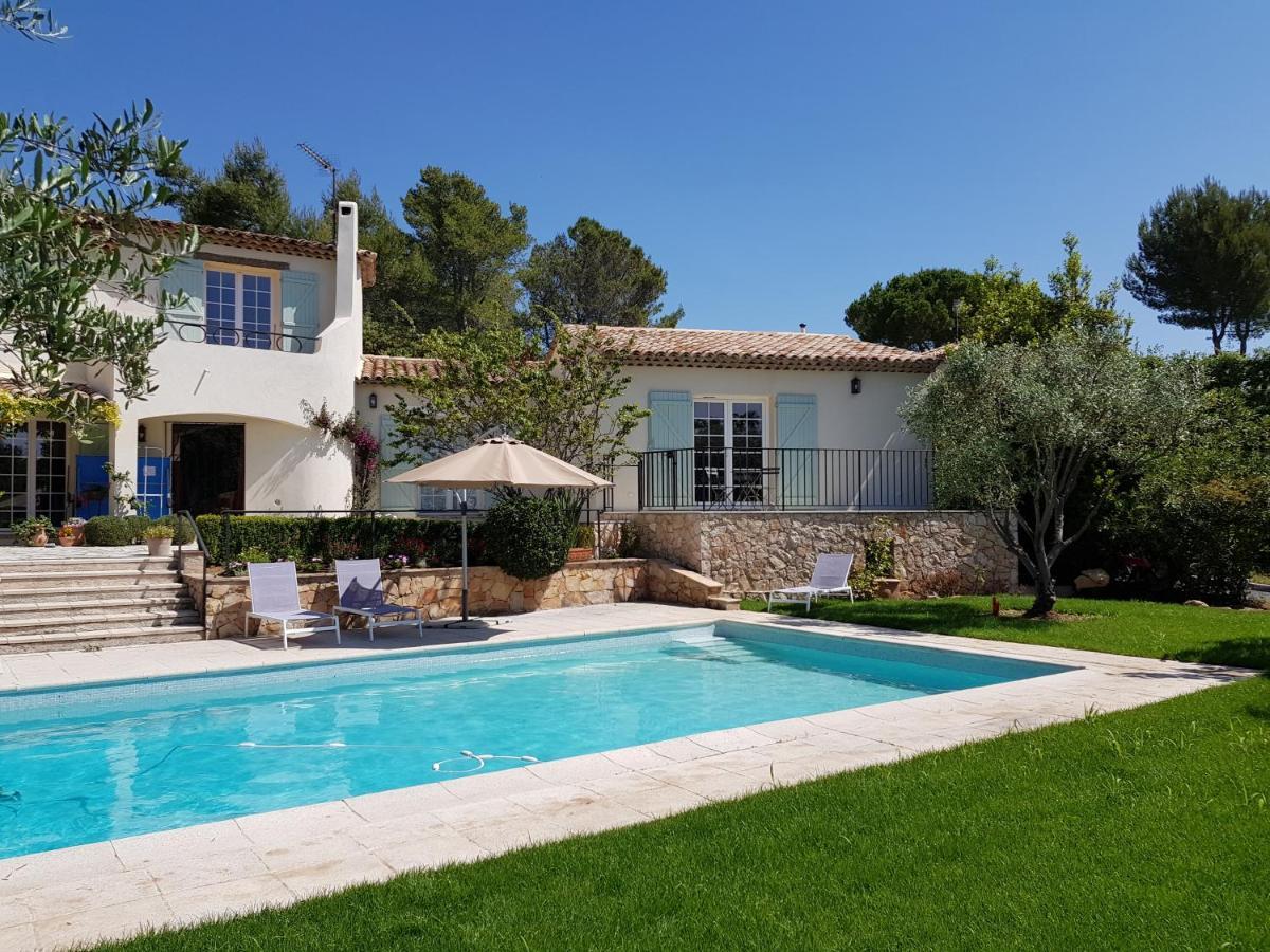 Azurea Bed & Breakfast Valbonne Exterior photo